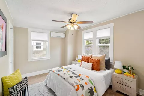 Bedroom - 720 Wilson Ave, Vallejo, CA 94590 photo 1 of 6