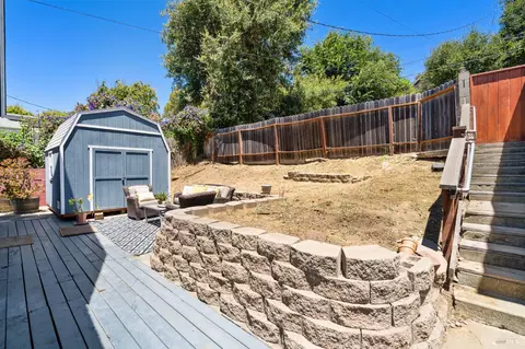 Exterior - 720 Wilson Ave, Vallejo, CA 94590 photo 4 of 6