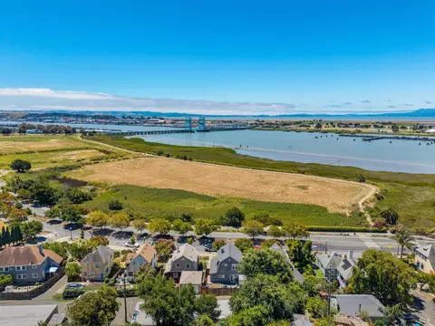 View/Area - 720 Wilson Ave, Vallejo, CA 94590 photo 8 of 8
