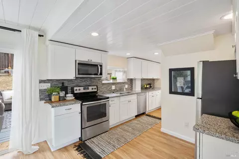 Kitchen - 720 Wilson Ave, Vallejo, CA 94590 photo 1 of 2