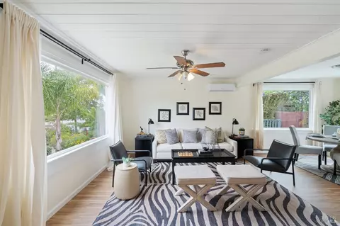 Living - 720 Wilson Ave, Vallejo, CA 94590 photo 1 of 4