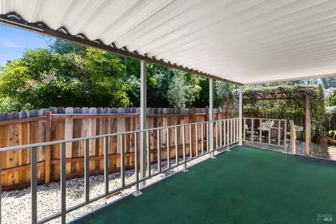 136 Ann Ct, Vallejo, CA 94590 photo 17