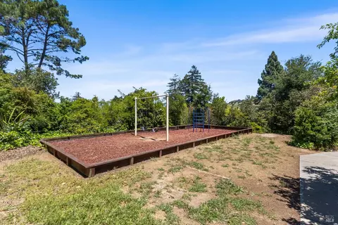 136 Ann Ct, Vallejo, CA 94590 photo 25