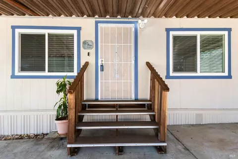 136 Ann Ct, Vallejo, CA 94590 photo 5