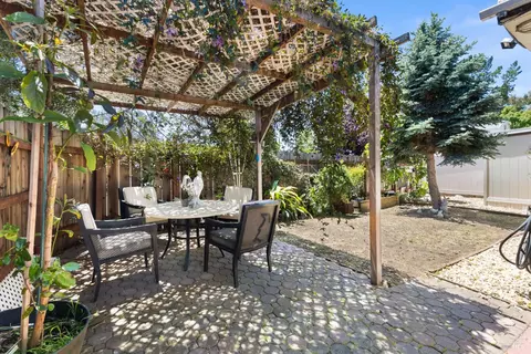 136 Ann Ct, Vallejo, CA 94590 photo 20