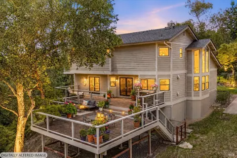 5146 Vista Grande Dr, Santa Rosa, CA 95403