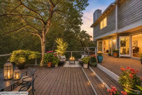 5146 Vista Grande Dr, Santa Rosa, CA 95403