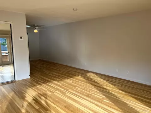 Living - 506-508 Spring St, Sausalito, CA 94965 photo 3 of 4