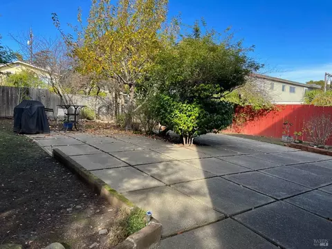 Exterior - 506-508 Spring St, Sausalito, CA 94965 photo 5 of 6