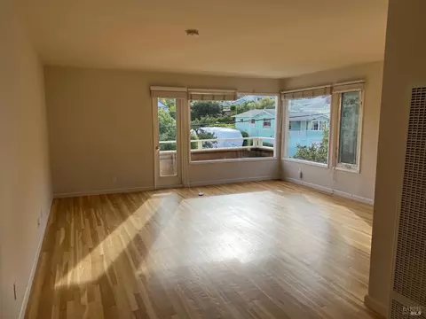 Living - 506-508 Spring St, Sausalito, CA 94965 photo 4 of 4