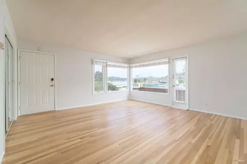 Living - 506-508 Spring St, Sausalito, CA 94965 photo 1 of 4