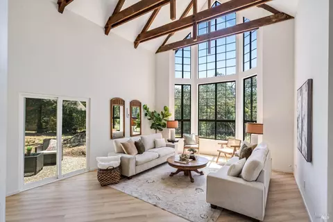 530 Bronwyn Gln, Santa Rosa, CA 95409