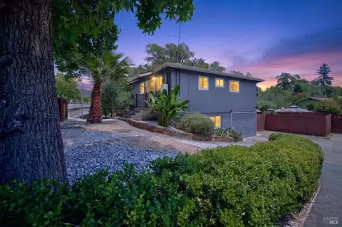 320 Boyes Blvd, Sonoma, CA 95476