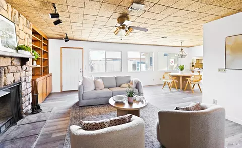 Living - 51 Solano Dr, Dixon, CA 95620 photo 4 of 11