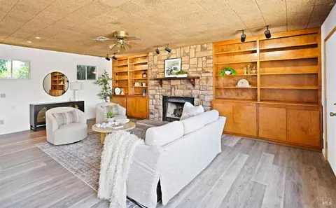 Living - 51 Solano Dr, Dixon, CA 95620 photo 1 of 11