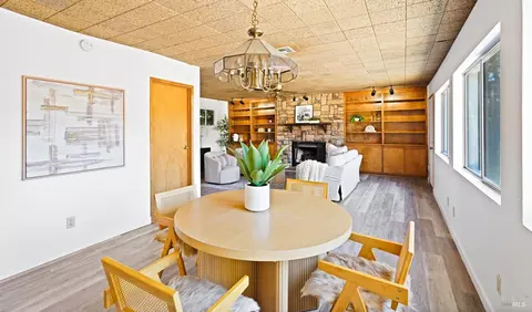Dining - 51 Solano Dr, Dixon, CA 95620 photo 2 of 4