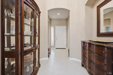 Entry Way - 7237 16th Hole Dr, Windsor, CA 95492 photo 1 of 1
