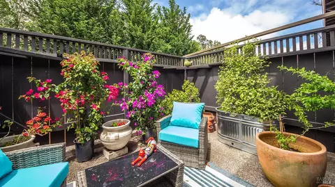 1411 Casa Buena Dr #46, Corte Madera, CA 94925