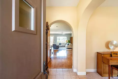 Entry Way - 201 Macarthur Ln, Sonoma, CA 95476 photo 1 of 2