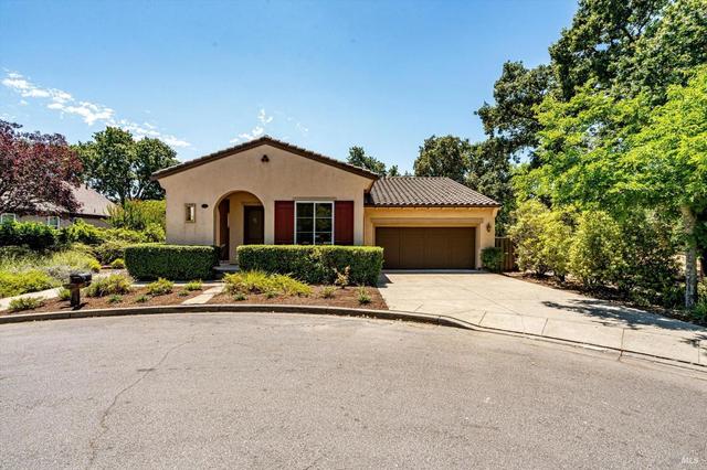 201 Macarthur Ln, Sonoma, CA 95476