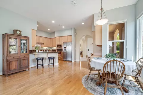 Dining - 201 Macarthur Ln, Sonoma, CA 95476 photo 3 of 3