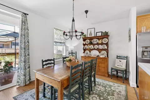 1049 Mcclelland Dr, Windsor, CA 95492 photo 3