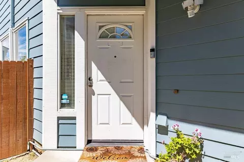 263 Clearpointe Dr, Vallejo, CA 94591 photo 3