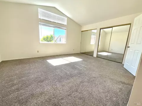 Bedroom - 505 Edwards Ct, Suisun City, CA 94585 photo 1 of 3