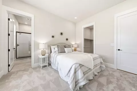 Bedroom - 4008 Split Rail Ct, Santa Rosa, CA 95403 photo 2 of 16