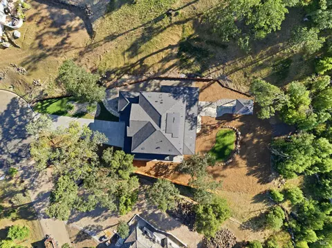View/Area - 4008 Split Rail Ct, Santa Rosa, CA 95403 photo 8 of 17