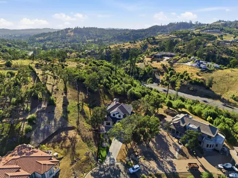 View/Area - 4008 Split Rail Ct, Santa Rosa, CA 95403 photo 6 of 17
