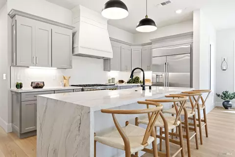 Kitchen - 4008 Split Rail Ct, Santa Rosa, CA 95403 photo 5 of 11
