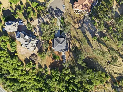 View/Area - 4008 Split Rail Ct, Santa Rosa, CA 95403 photo 7 of 17