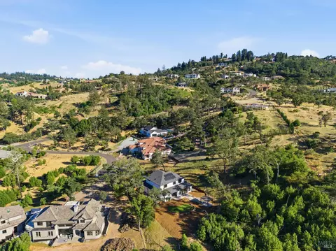 View/Area - 4008 Split Rail Ct, Santa Rosa, CA 95403 photo 15 of 17