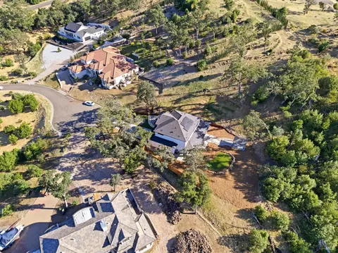 View/Area - 4008 Split Rail Ct, Santa Rosa, CA 95403 photo 1 of 17