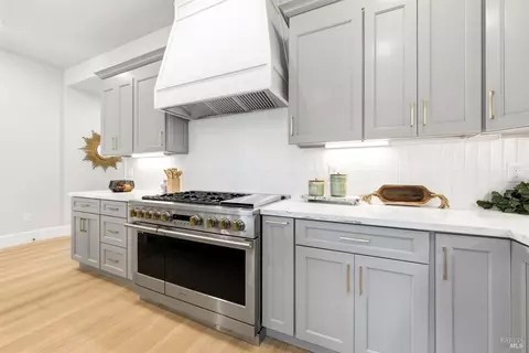 Kitchen - 4008 Split Rail Ct, Santa Rosa, CA 95403 photo 3 of 11