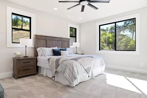 Bedroom - 4008 Split Rail Ct, Santa Rosa, CA 95403 photo 7 of 16