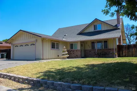 109 Kearney Way, Vacaville, CA 95687
