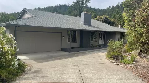 496 Oak Brook Ct, Santa Rosa, CA 95409
