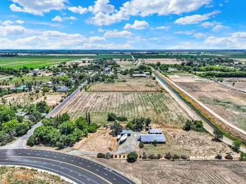 5070 Walnut Rd, Vacaville, CA 95687