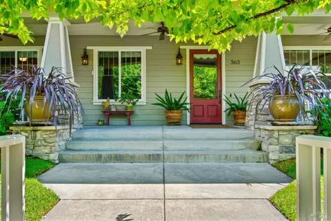 363 Saunders Dr, Sonoma, CA 95476