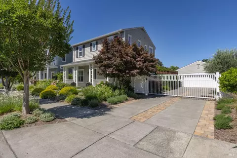 Exterior - 1183 Pearce Dr, Sonoma, CA 95476 photo 10 of 11