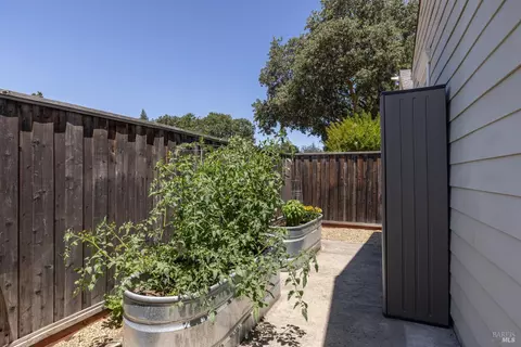 Exterior - 1183 Pearce Dr, Sonoma, CA 95476 photo 8 of 11