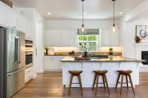 Kitchen - 1183 Pearce Dr, Sonoma, CA 95476 photo 2 of 5