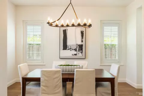 Dining - 1183 Pearce Dr, Sonoma, CA 95476 photo 2 of 4