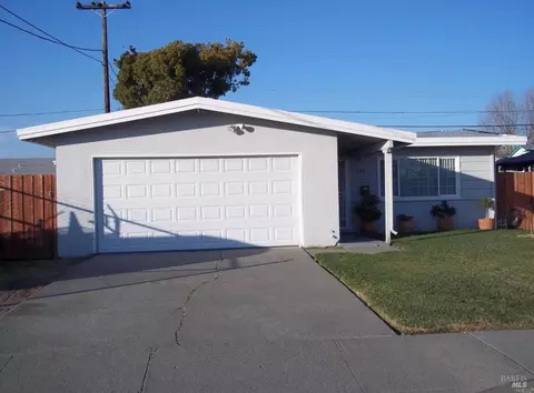 218 E Wyoming St, Fairfield, CA 94533