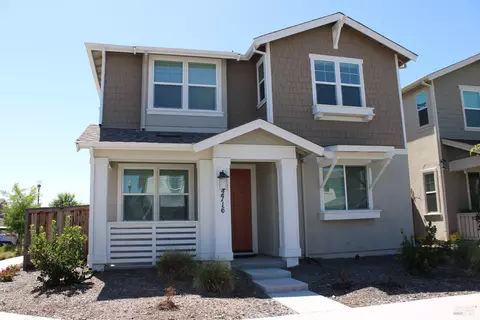 2716 Amora Cir, Santa Rosa, CA 95407