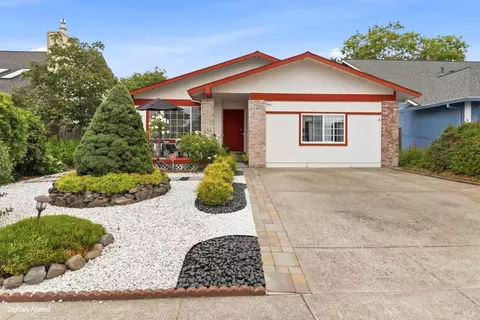 4317 Grandview Way, Rohnert Park, CA 94928