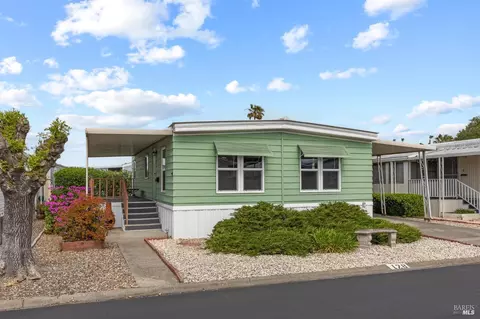 300 E H St #128, Benicia, CA 94510