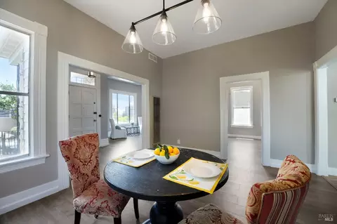 Dining - 517 Branciforte St, Vallejo, CA 94590 photo 5 of 7